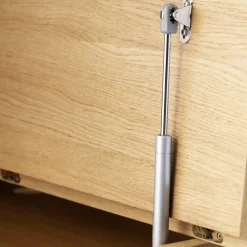 Skriveborde-Isabel Ahm C68 Nørrebro - Skrivebord - Eg - Mushroom