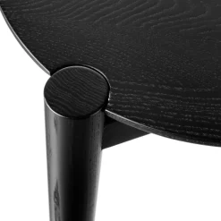 Sofaborde-Stine Lundgaard Weigelt D102 Søs - Sofabord - Eg - Sort - Ø55