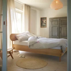 Soveværelse-Diana Mot & Isabella Bergstrøm G30 - Sengeramme - Eg