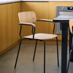 Spisebordsstole-Jakob Thau J183 - Holmen - Stabelstol m. armlæn - Stål - Eg