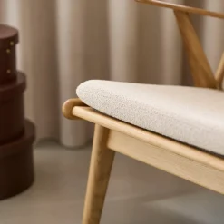 Lænestole-Poul M. Volther J53 - Lænestol - Eg - Beige