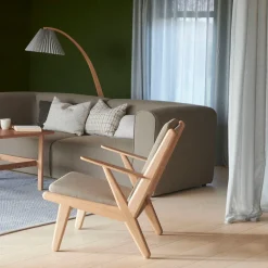 Lænestole-Poul M. Volther J53 - Lænestol - Eg - Taupe