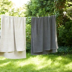 Håndklæder-Gitte Lægård R33 Kirkeby - Strandhåndklæde - Rainy Day